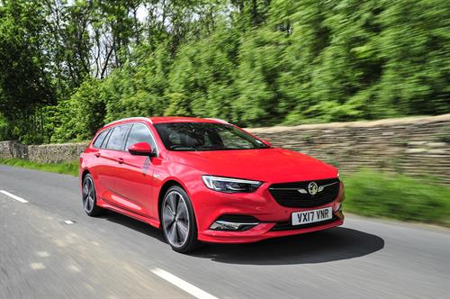 VAUXHALL REVEALS ALL-NEW INSIGNIA